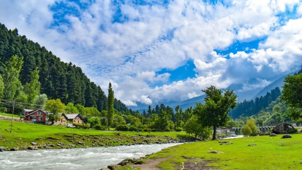 best time to visit Kashmir